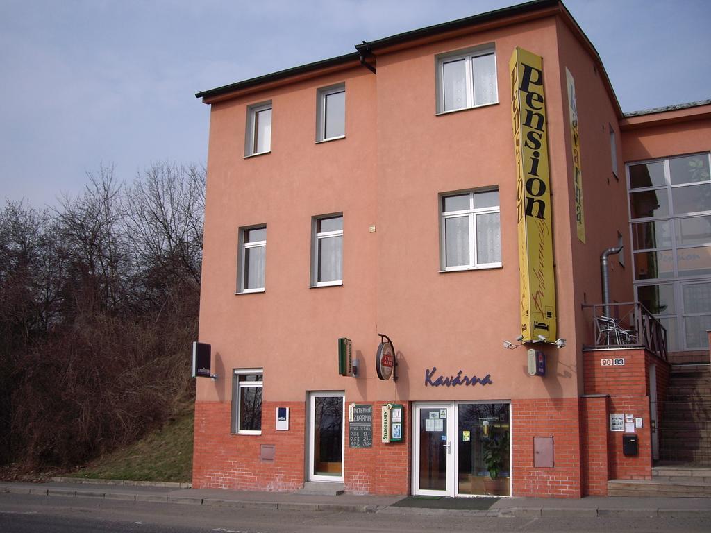 Pension Dobroucky Prag Exterior foto